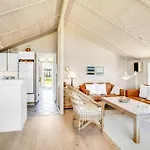 Dom wakacyjny Hariet - 300m From The Sea By Interhome Lakolk