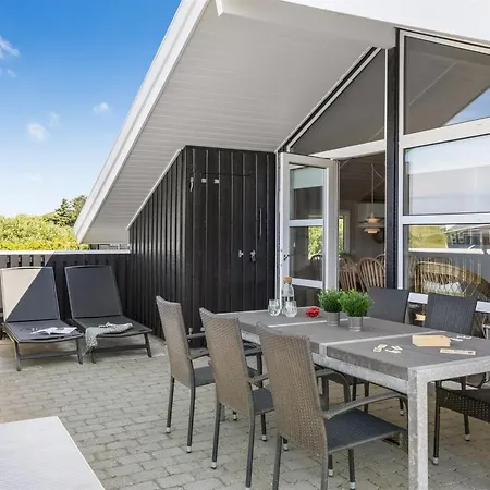 Ferienhaus Hariet - 300m From The Sea By Interhome Lakolk